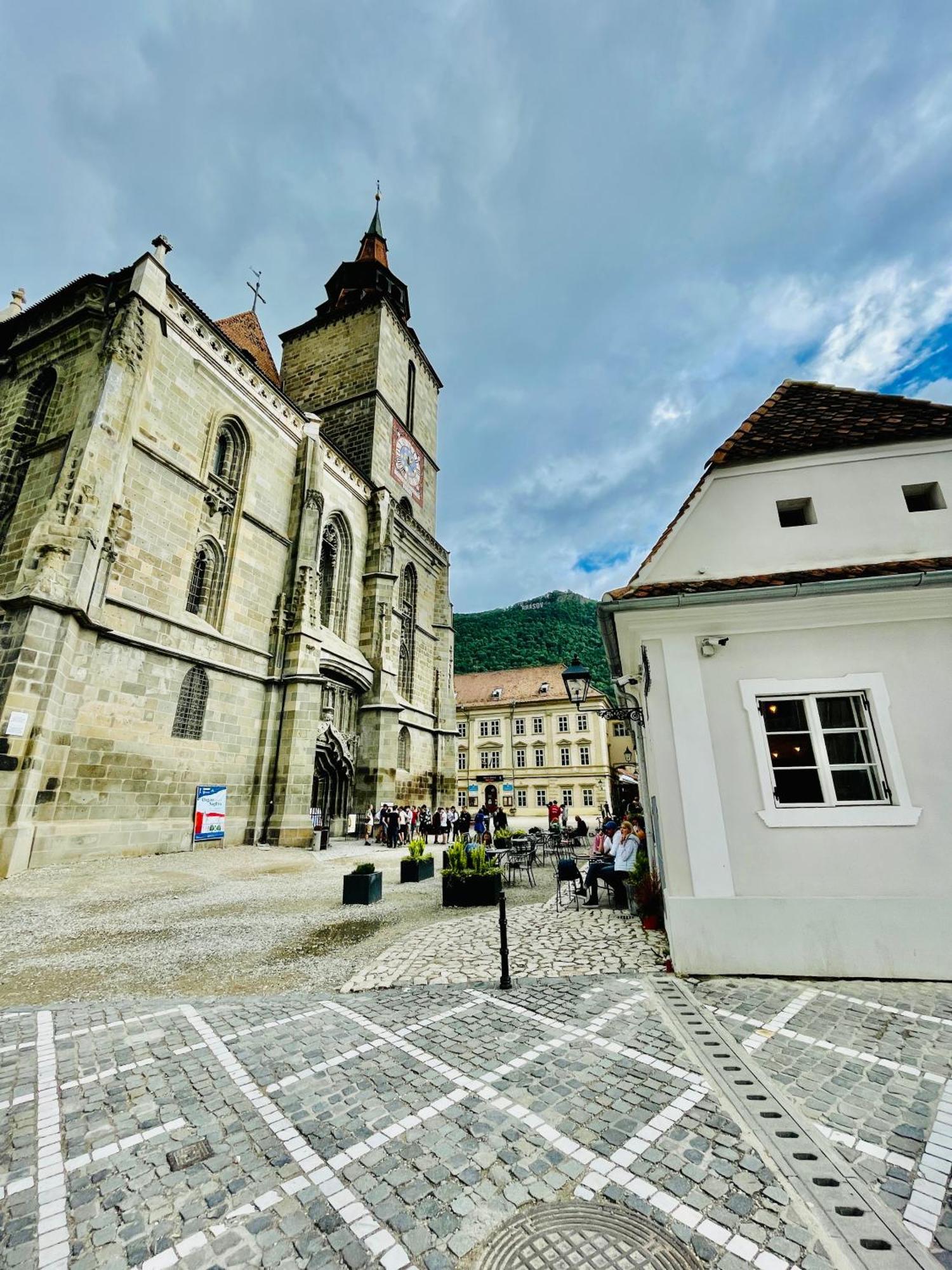 Cosy Home In The Heart Of Old Brassó Kültér fotó